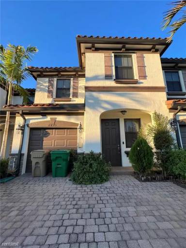 Main picture of 6495 N Anise Ct