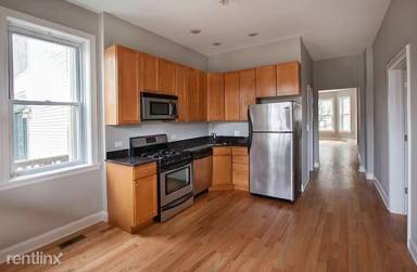 Main picture of 2045 N Albany Ave