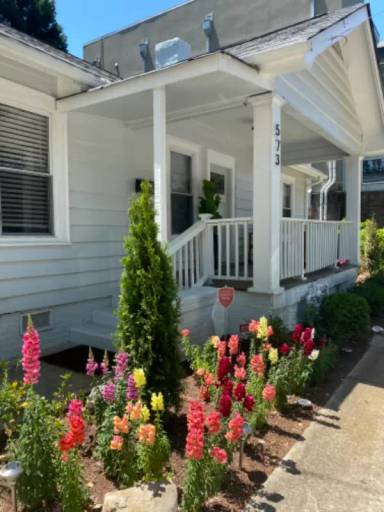 Main picture of 573 Ralph McGill Blvd NE