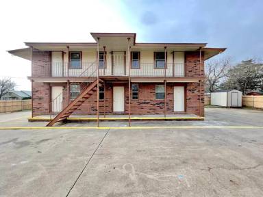 Main picture of 1704 Fairfax Ave
