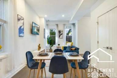 Main picture of 2637 W Crystal St