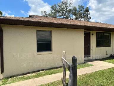 Main picture of 3650 NE 41st St