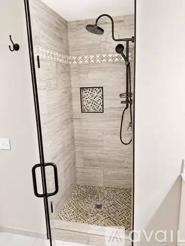 Main picture of 339 E Taft Ave