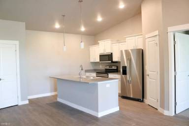 Main picture of Maplewood Townhomes