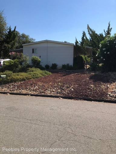 Main picture of 8 Rosebud Ct