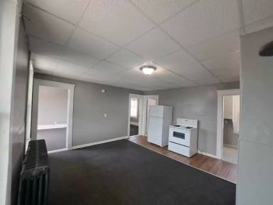 Main picture of 68 Birch St