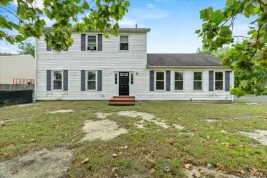 Main picture of 500 Hessian Ave