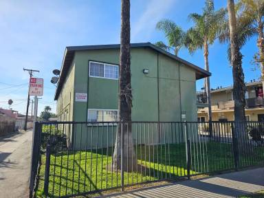 Main picture of 1210 W Brook St