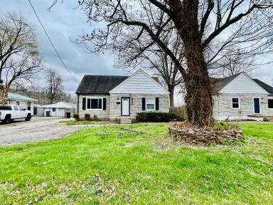 Main picture of 5200 Stephan Dr