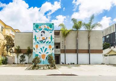 Main picture of 4043 1st Ave