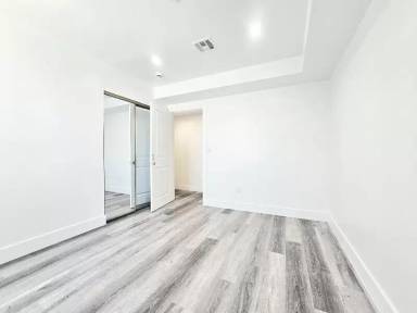 Main picture of 2855 Cincinnati St