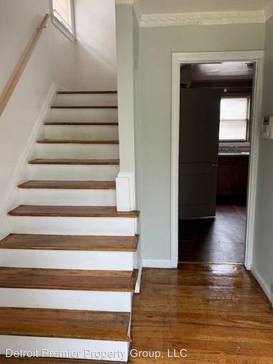 Main picture of 18674 Stoepel St