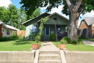 Main picture of 1136 S Florence Ave