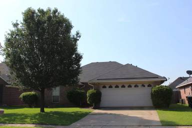 Main picture of 5304 Lantana Ln
