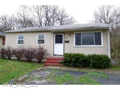 Main picture of 4686 Kirby Ave