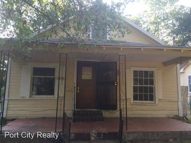 Main picture of 5915 Lexington Ave