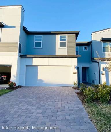 Main picture of 2452 Firstlight Way