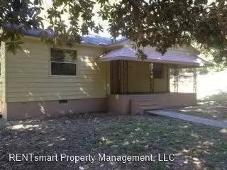 Main picture of 2932 Clover Ln