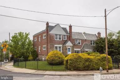 Main picture of 2439 Cedar Ln