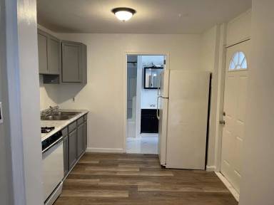 Main picture of 429 Kelker St