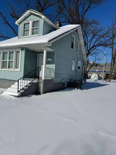 Main picture of 6755 Schofield Pl