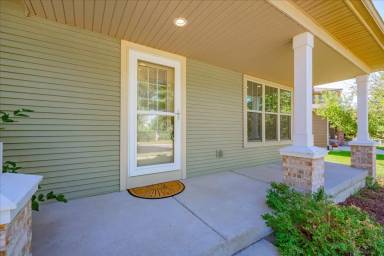 Main picture of 4735 Valor Way