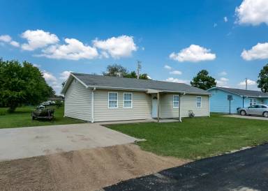Main picture of 609 W Johnson St