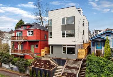 Main picture of 926 N 35th St