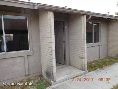 Main picture of 2208 Silverway Dr