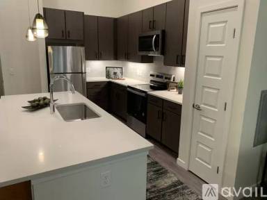 Main picture of 3275 Denargo St