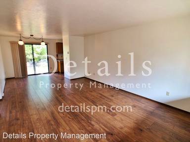 Main picture of 19857 Hamilton Ct NE