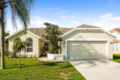Main picture of 4814 11th Avenue Cir E