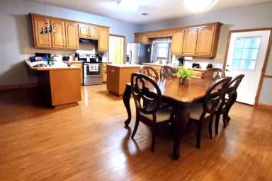 Main picture of 1408 Christie Dr