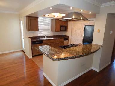 Main picture of 3993 Normal St