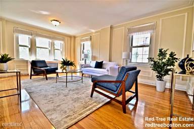 Main picture of 1454 Beacon St
