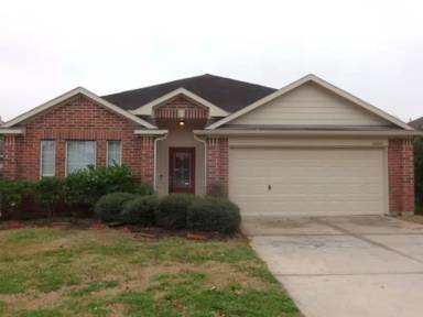 Main picture of 32007 Annice Ln