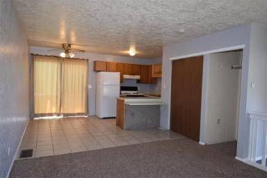 Main picture of 210 W Bridger Drive