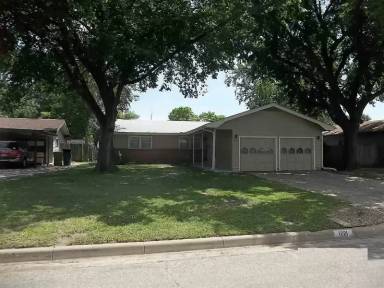 Main picture of 1221 W Fultz St