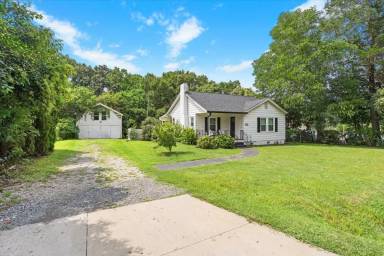 Main picture of 303 Lowell Ave
