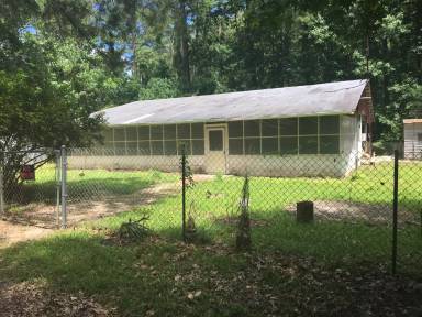 Main picture of 262 Clarks Landing Rd