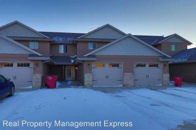 Main picture of 8809 W 32nd St