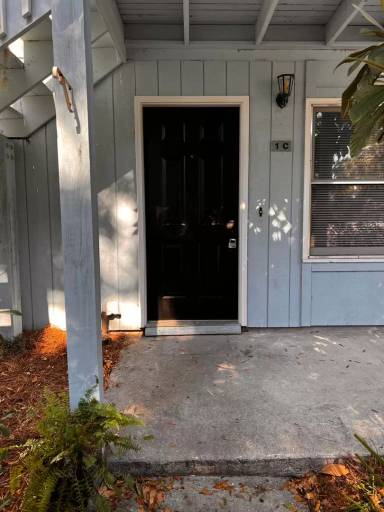 Main picture of 25 Sams Point Rd