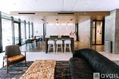 Main picture of 616 West Fulton Lofts