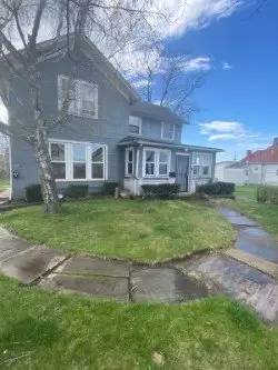 Main picture of 124 Washington Ave