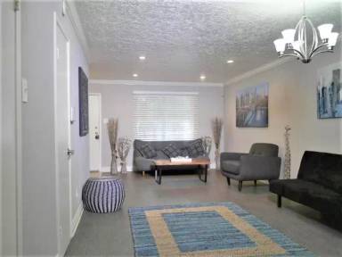 Main picture of 6402 Del Monte Dr