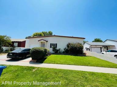 Main picture of 5945 Yarmouth Ave