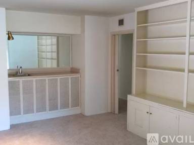 Main picture of 312 Inverness Dr