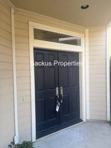 Main picture of 21113 Country Park Rd