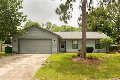 Main picture of 2567 Weeping Willow Ln