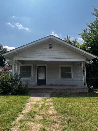Main picture of 1724 NW 21st St